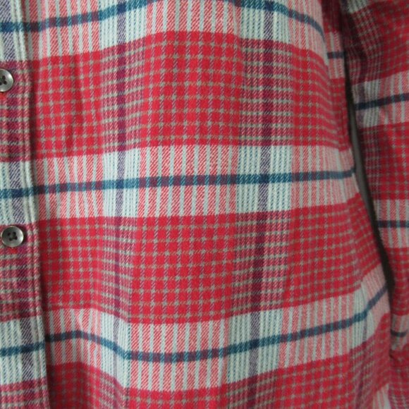Woolrich Plaid Flannel XL Womens Pink Red Button Up Pockets 100% Cotton - Picture 5 of 9